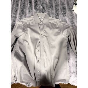 Mens Calvin Klein 15.5 x 32/33 Dress Shirt in Grey